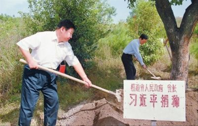 习近平擘画"绿水青山就是金山银山" ：划定生态红线 推动绿色发展