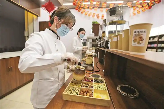 2025年，这些政府部门的“上心事”解决群众就医的“心上事”